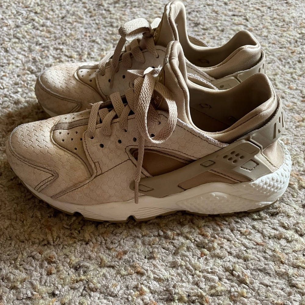 Nike Women's Huarache